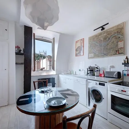 50m² Cosy Pres Place Bellecour & Vue S/ Basilique * Lyon